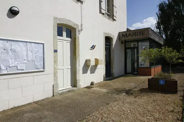 Borne de Recharge 72 Installateur borne de recharge Saint-Jean-des-Échelles